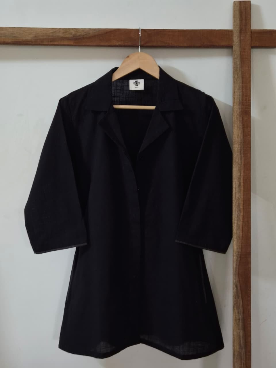 Basics Women's Shirt